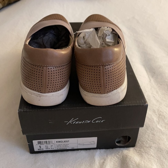 Flats - Picture 4 of 4